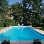 La Seigneurie De Bed & Breakfast 3*