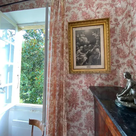 La Seigneurie De Tillac