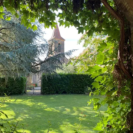 La Seigneurie De Bed & Breakfast *