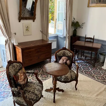 La Seigneurie De Bed & Breakfast Tillac